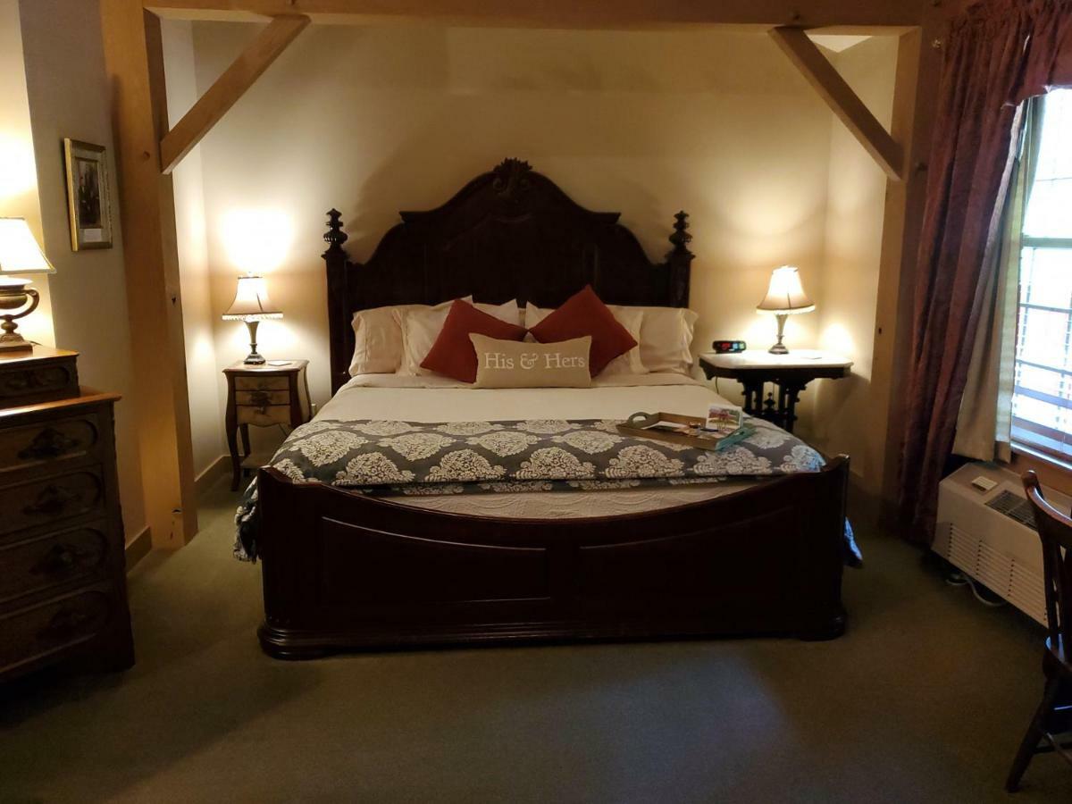 The Barn Inn Bed And Breakfast Millersburg Buitenkant foto
